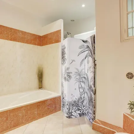 Apartment Fontaine - Charming Provencal, Clim, 6 Guest, Old Town Nizza